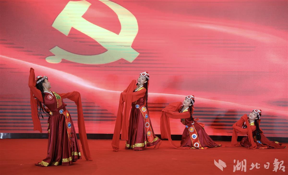 时尚POLO衫